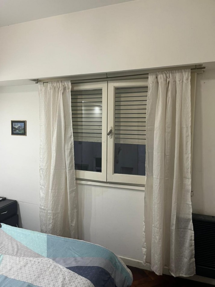 VENTA DEPARTAMENTO 1 1/2 AMBIENTE DIVIDIDO CENTRO.