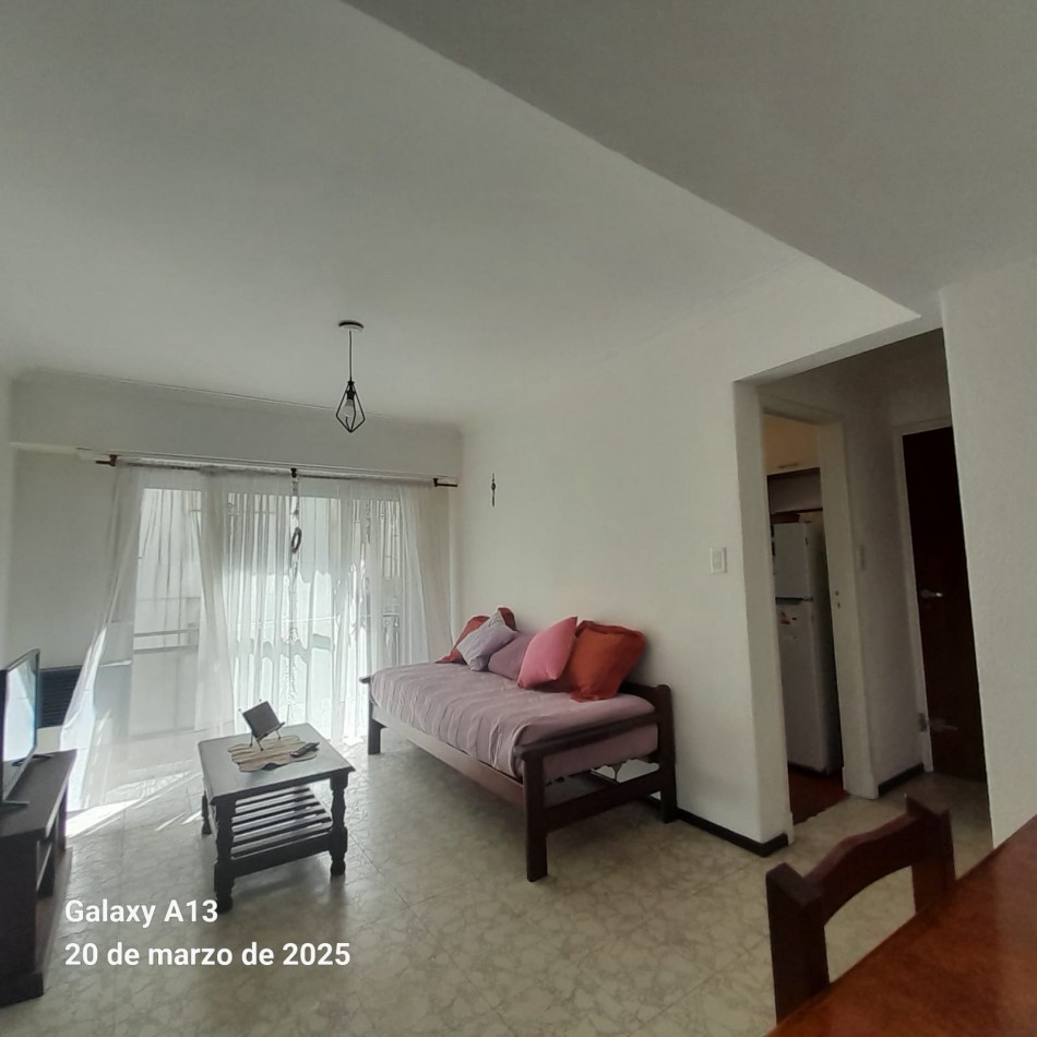 VENTA DEPARTAMENTO 2 AMBIENTES ZONA PLAZA MITRE OPCION COCHERA CUBIERTA 