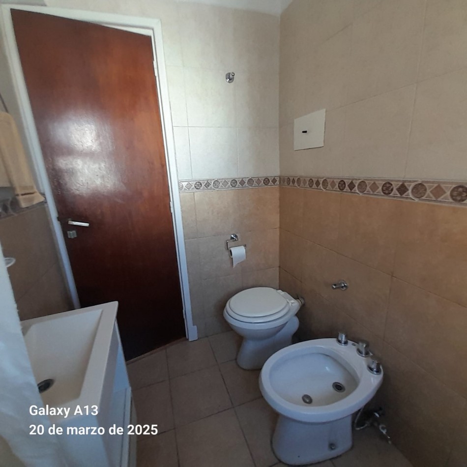 VENTA DEPARTAMENTO 2 AMBIENTES ZONA PLAZA MITRE OPCION COCHERA CUBIERTA 