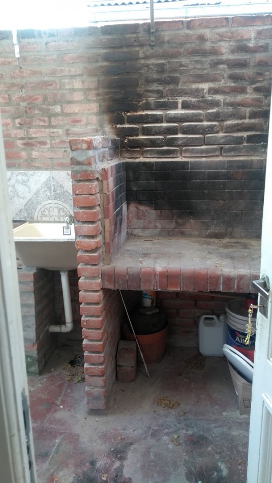 VENTA PH 3 AMBIENTES AL FRENTE C/PATIO ZONA ESTACION NORTE