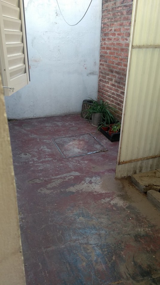 VENTA PH 3 AMBIENTES AL FRENTE C/PATIO ZONA ESTACION NORTE