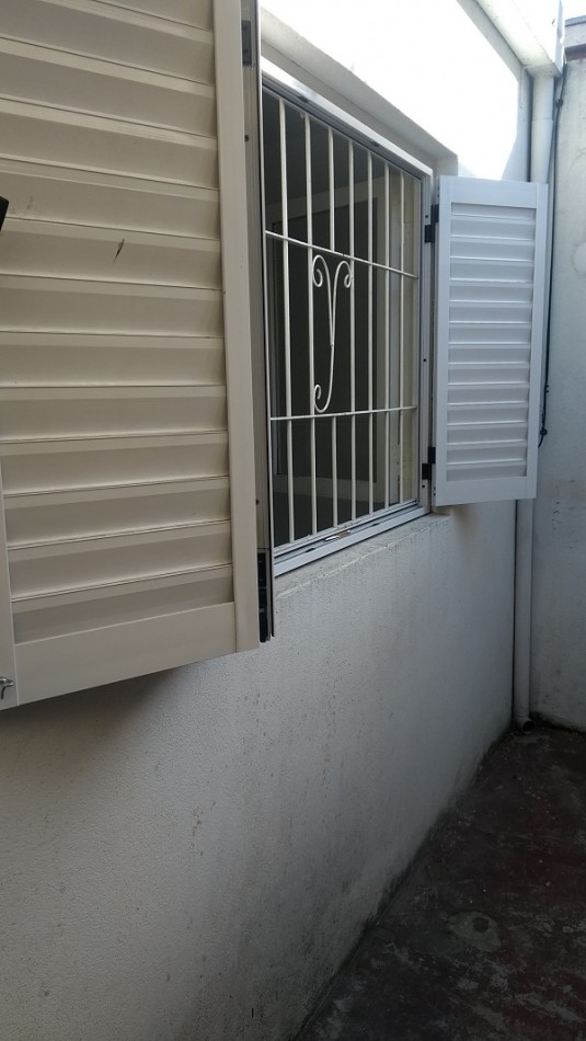 VENTA PH 3 AMBIENTES AL FRENTE C/PATIO ZONA ESTACION NORTE