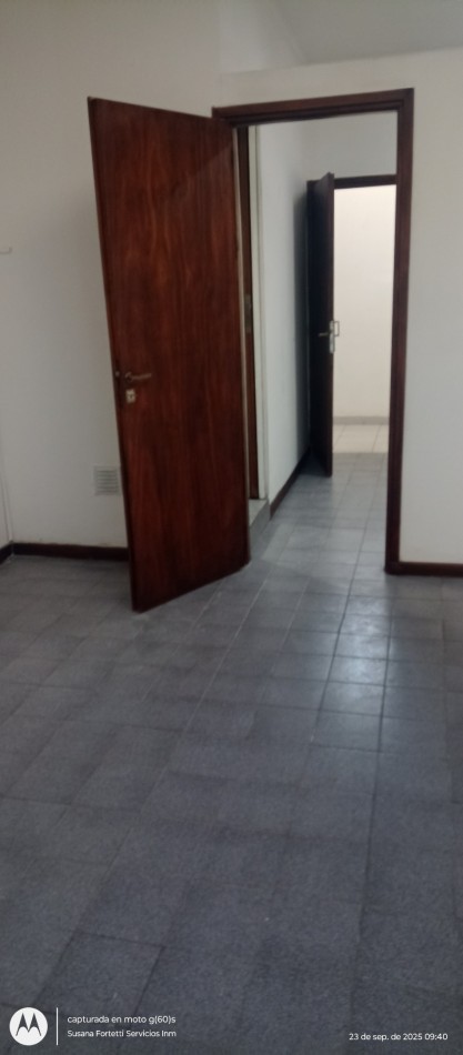 ALQUILER OFICINA CON 2 DESPACHOS. APTO PROFESIONAL ZONA CLINICA COLON