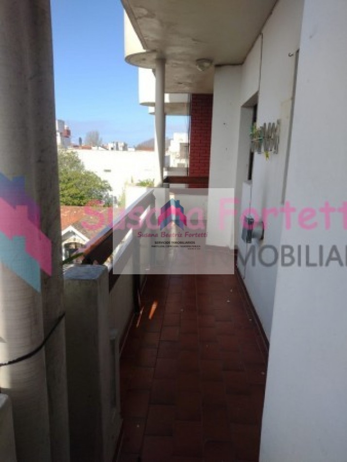 ALQUILER 24 MESES DEPARTAMENTO 3 AMB CON COCHERA, BAULERA, SIN MUEBLES, ZONA VARESE.